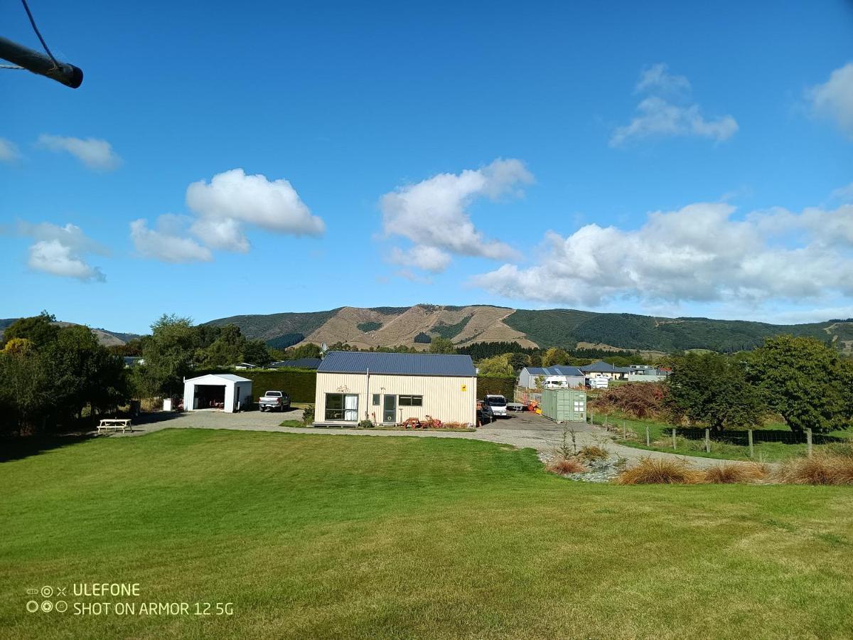 Flying Plate Saloon Apartment Waimate Exterior photo